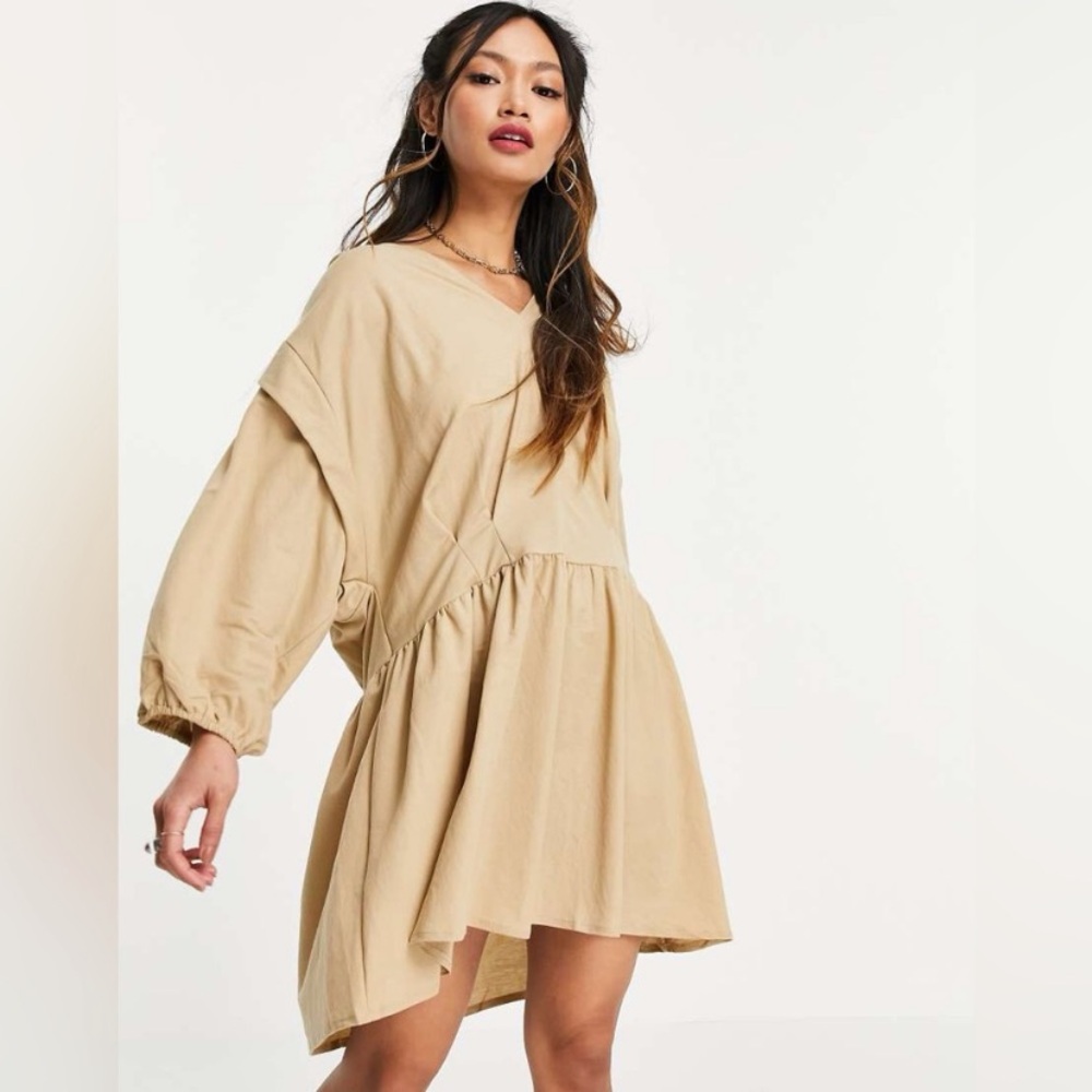 MANGO V-neck Mini Smock Dress Camel-neutral
Relaxed Peasant Cottagagecore Sz M